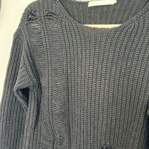 NWT One Grey Day Los Angeles Distressed Cyrus Pullover in Black Size Small - Picture 3 of 8